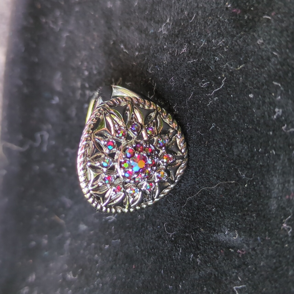 Premier designs ring size 9